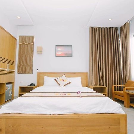 Tan Hoang Long Hotel Da Nang Exterior foto